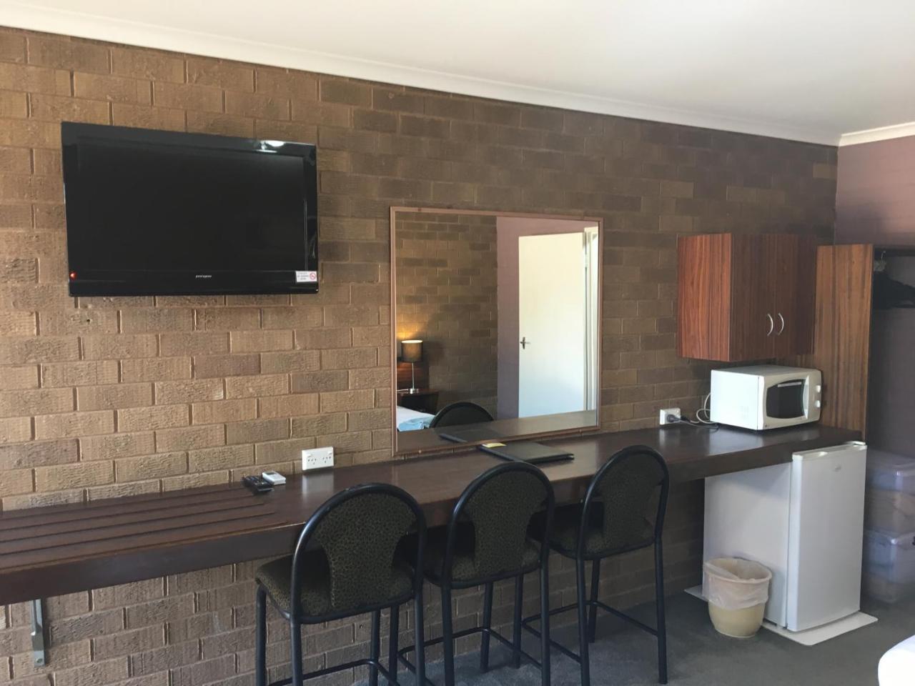 نارانديرا Camellia Motel المظهر الخارجي الصورة